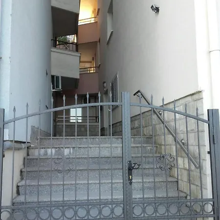 - Jaz Apartament